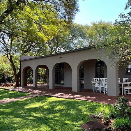 Featherwood Farm & Nyala Lodge Rayton Kültér fotó